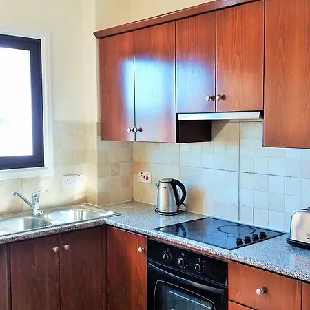 Apartment 202 Mandritis Court